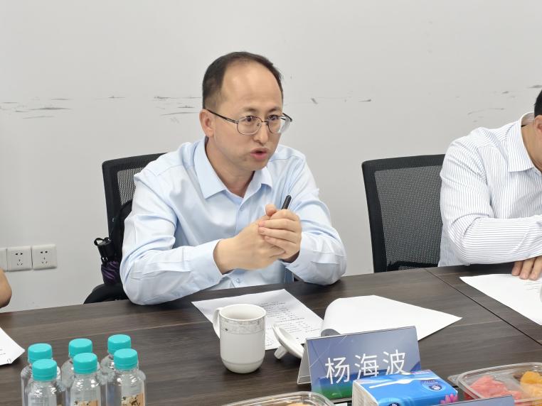 与会人员合影